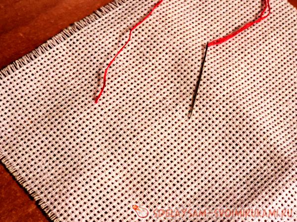 Сердце вышитое крестиком