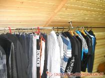 Гардеробная в мансарде