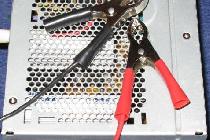 Зарядное устройство для автомобильного аккумулятора из блока питания компьютера.