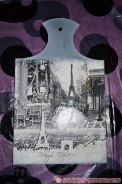 Декупаж досочки с Парижем