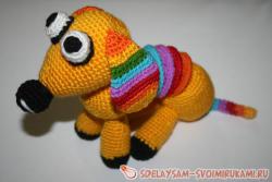 Развивающая вязанная собачка