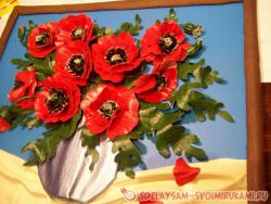 «Маки» из искусственной кожи.