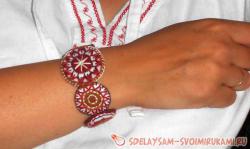 Браслет из фетра и мулине в этно-стиле