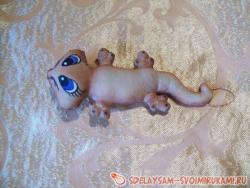 Ящерица из ткани