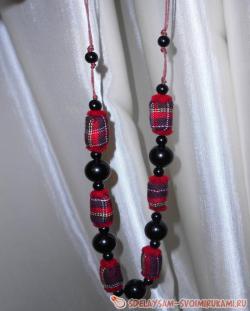 Бусы из ткани