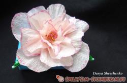 Упаковка для подарка «Нежный цветок»