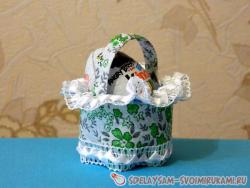 Пасхальная корзинка из подручных материалов