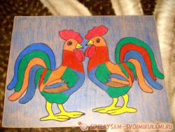 Картина «Петухи» в технике ниткография