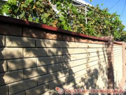 Строим кирпичный забор