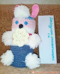 Зайчик-копилка из пластиковой банки