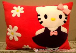 Детская подушка «Китти»