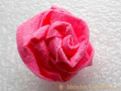 Как сделать розу из вискозной салфетки