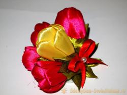 Тюльпаны из атласных лент