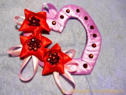 Объемная валентинка из атласных лент