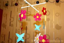 Мобиль из фетра