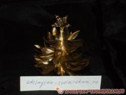 Еелка из коробки от конфет