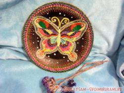 Летняя бабочка в точечной росписи