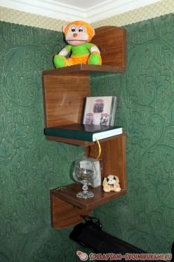 Угловая полка