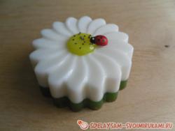 Мыло ручной работы «Ромашка»