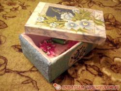 Оригинальная шкатулка из подручных материалов