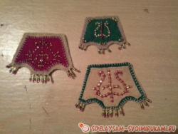 Брелок в якутском национальном стиле