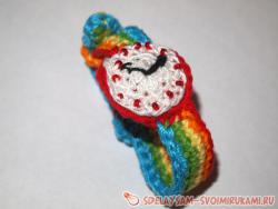 Детские вязаные часики