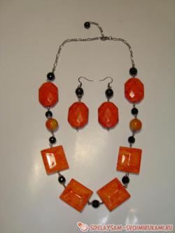 Уникальное украшение: бусы, серьги