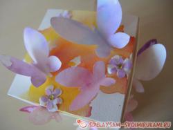 Оригинальная коробочка под подарок