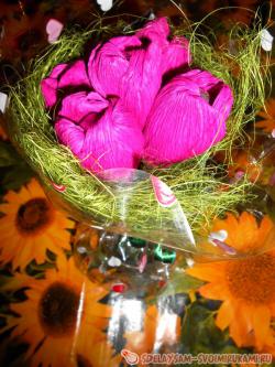 Весенние тюльпаны - букет из конфет