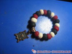 Браслет на резинке "Червовый туз"