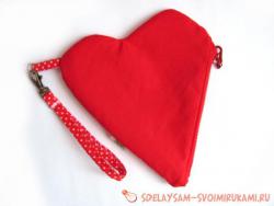 Шьем косметичку-валентинку
