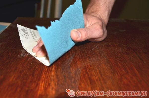 из старой тумбочки в туалетный столик